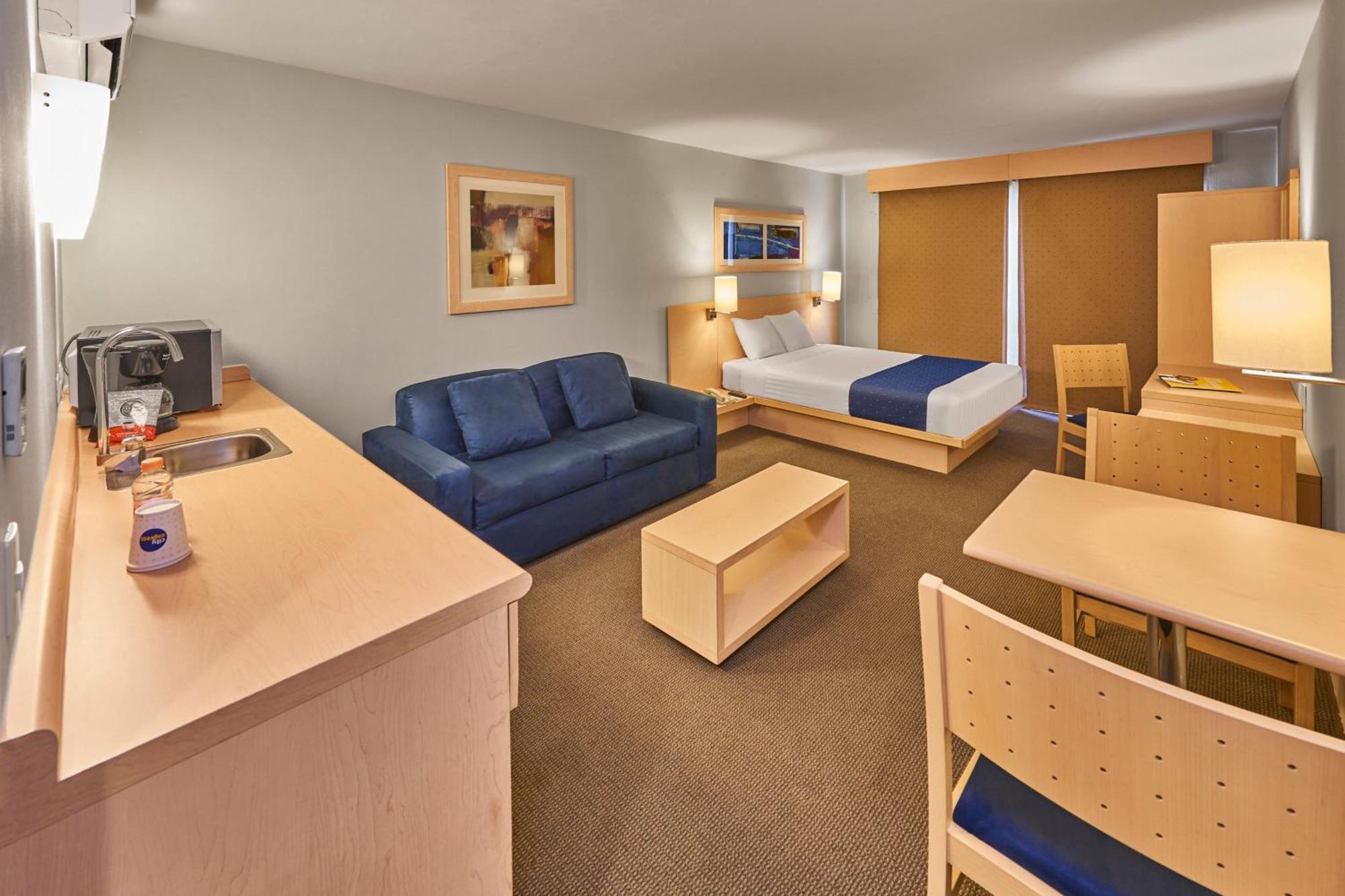 City Express By Marriott Puebla Finsa Екстер'єр фото